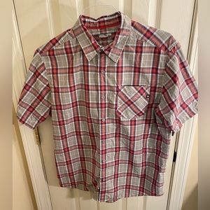 Marmot Shirt Button Up Men's Large L Short Sleeve Polyester Red White Plaid